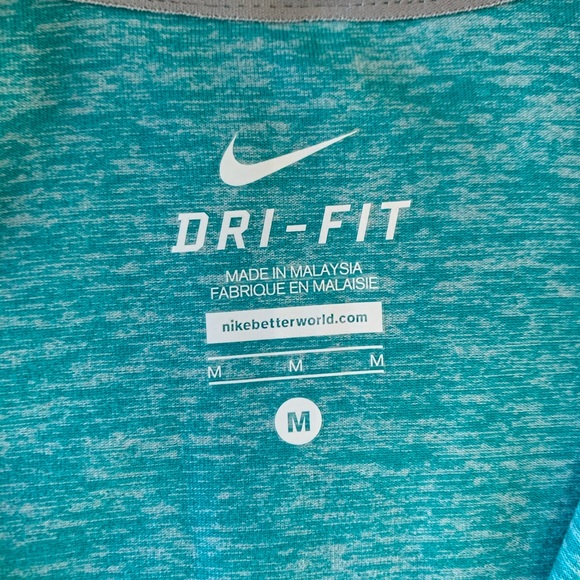 NIKE DRY FIT • Like New! Zip Up Pullover! - Picture 6 of 6